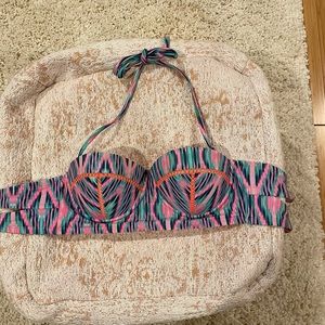 Bathing suit top